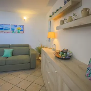The Window To The Sky Apartment